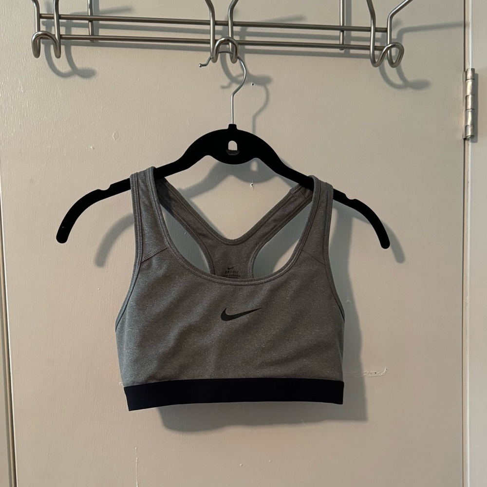 Women's Dri-Fit Nike pro Black and Grey unpadded sports bra size medium